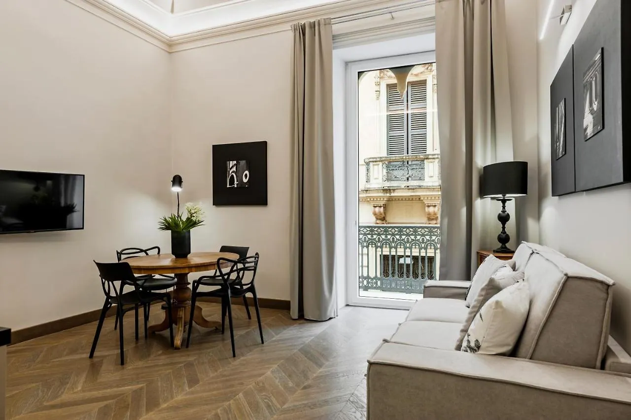 Apartment Ferrini Home - Etnea Portrait Catania Italien